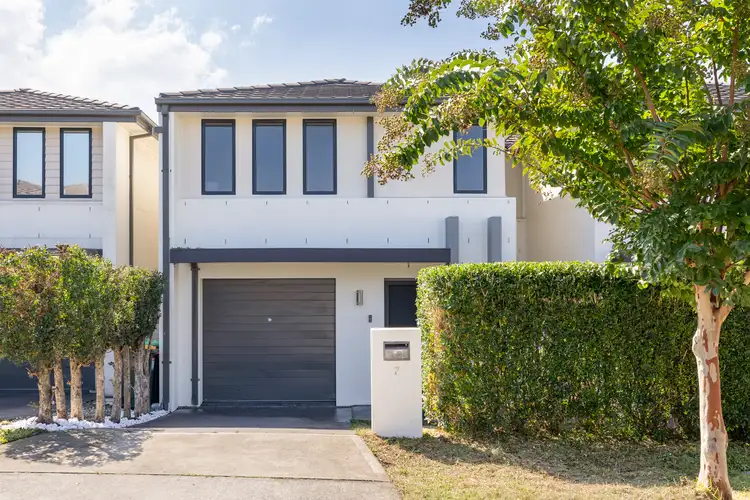 7 Esme Lane Parade, Narwee NSW 2209