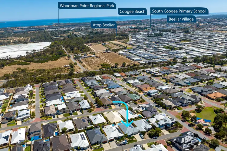 Second view of Homely house listing, 6 Regelia Vista, Beeliar WA 6164