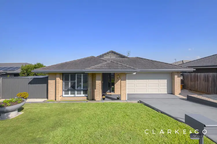 35 Cockatoo Ridge, Aberglasslyn NSW 2320
