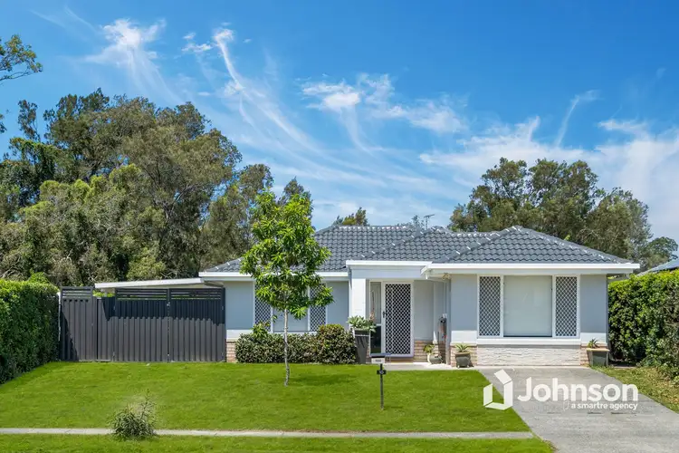 10 School Road, Wynnum West QLD 4178