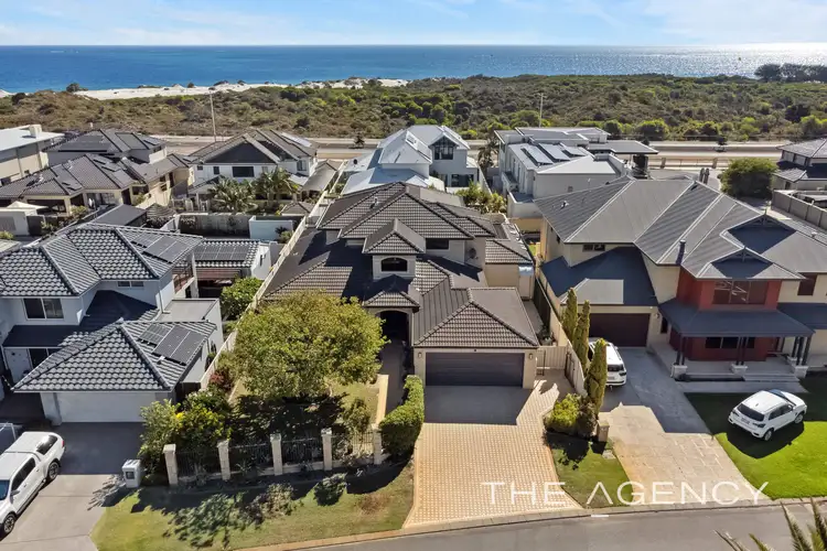 4 Long Reef Place, Hillarys WA 6025
