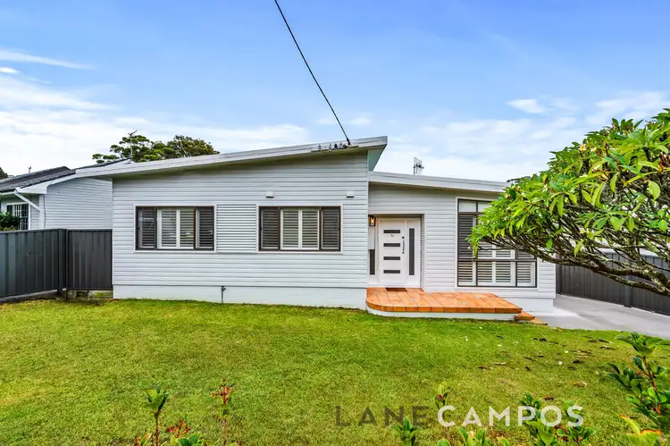 32 Deborah Street, Kotara South NSW 2289