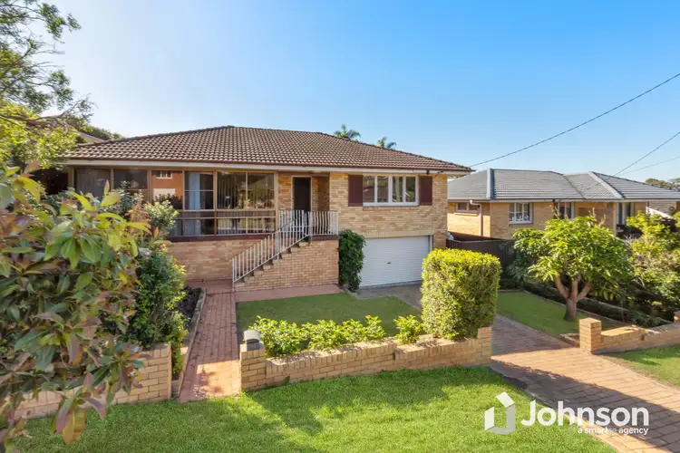 11 Caratel Street, Stafford Heights QLD 4053