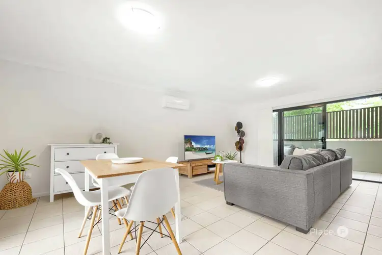 Second view of Homely unit listing, 5/23 Crest Street, Mount Gravatt East QLD 4122