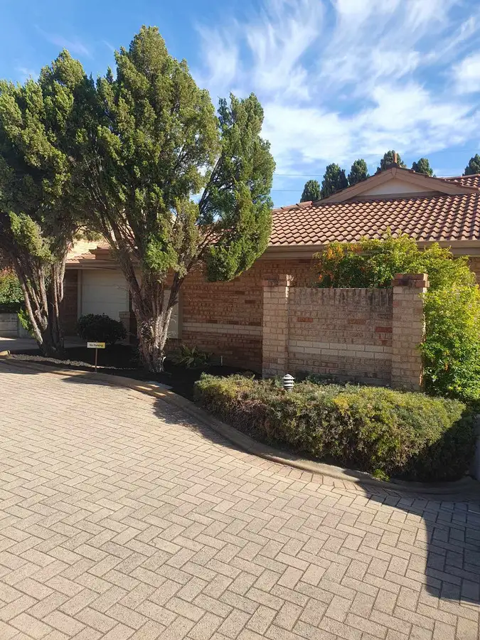 8/41 Bluegum Road, Morley WA 6062