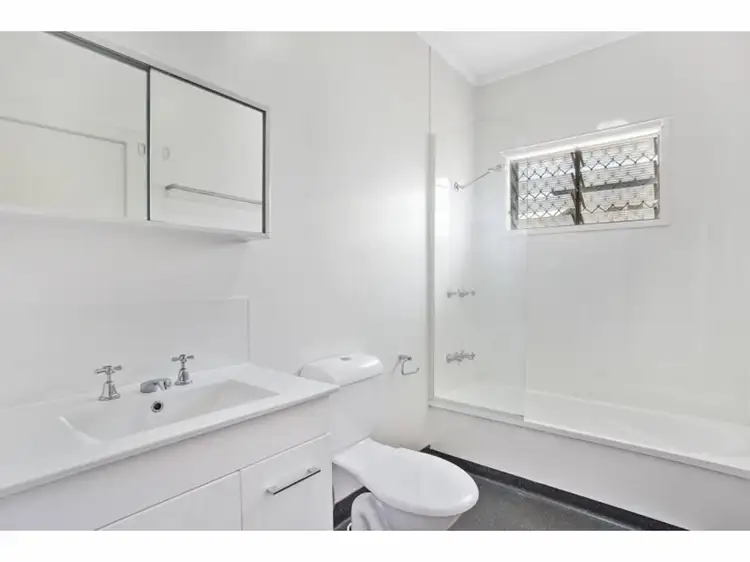 Fourth view of Homely house listing, 125 Main Street, Park Avenue QLD 4701