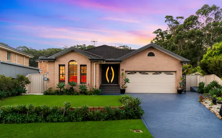 30 Cobbedah Drive, Springfield NSW 2250