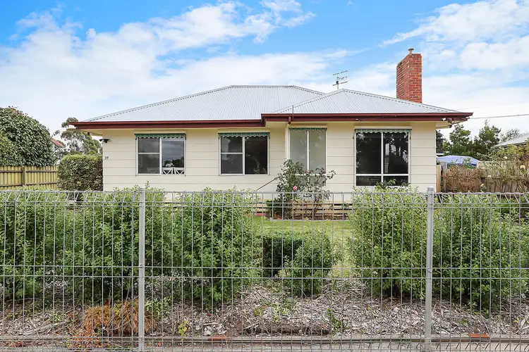 37 Stewart Street, Colac VIC 3250