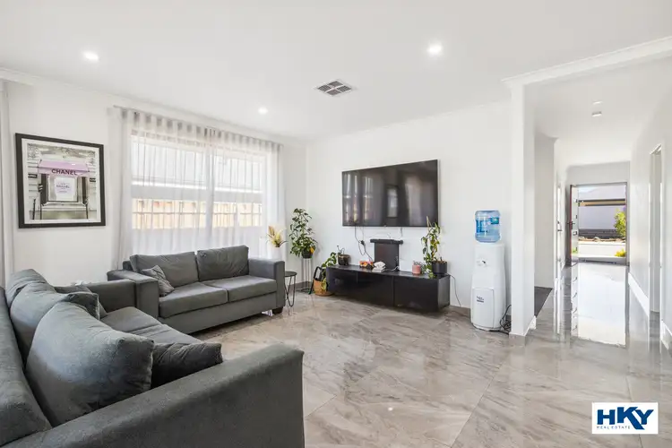 15 Bloom Way, The Vines WA 6069