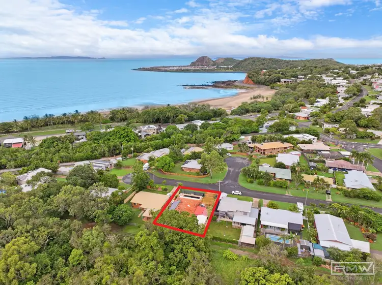 8 Joyce Avenue, Lammermoor QLD 4703