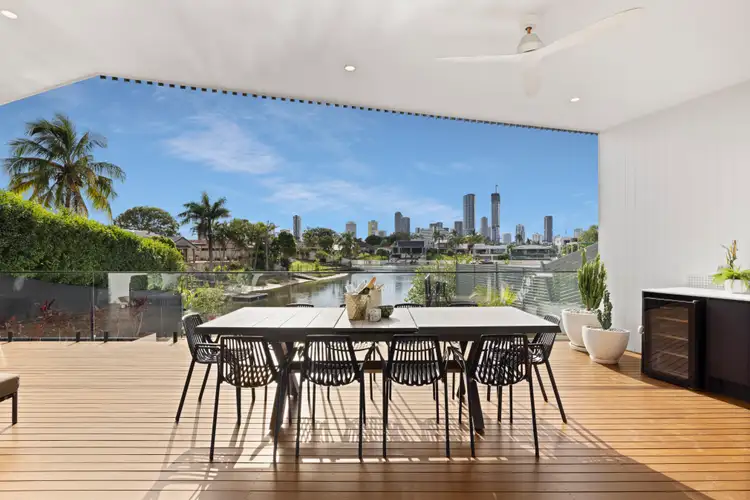 140 Rio Vista Boulevard, Broadbeach Waters QLD 4218