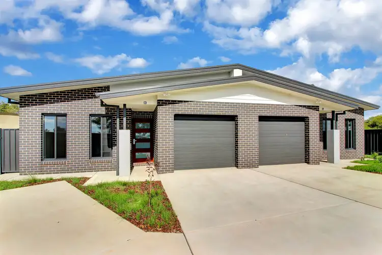 2/6 Derna Place, Ashmont NSW 2650