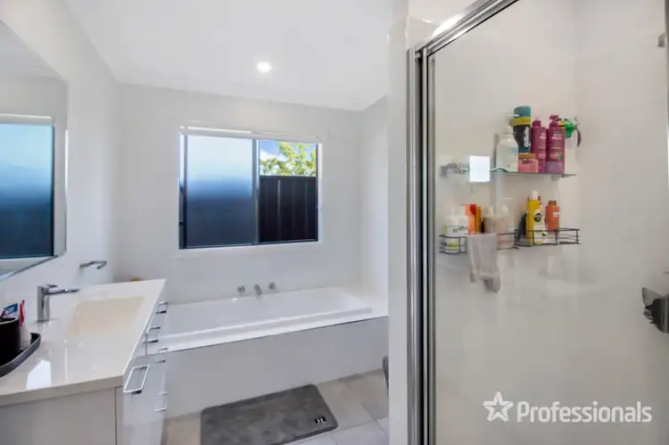 Fourth view of Homely semi-detached listing, 2/6 Derna Place, Ashmont NSW 2650