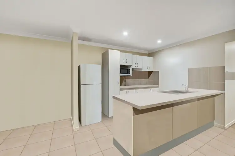 Fourth view of Homely unit listing, 1/20a Hollanders Crescent, Kelso QLD 4815