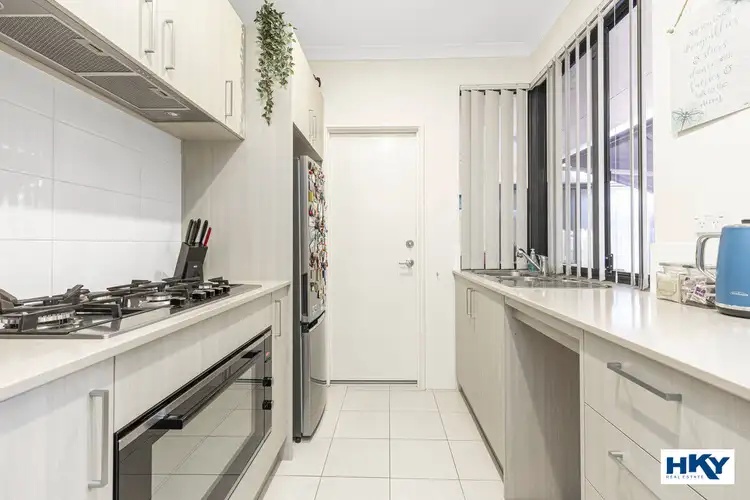 Fifth view of Homely unit listing, 12/10 Cordovan Parkway, Aveley WA 6069