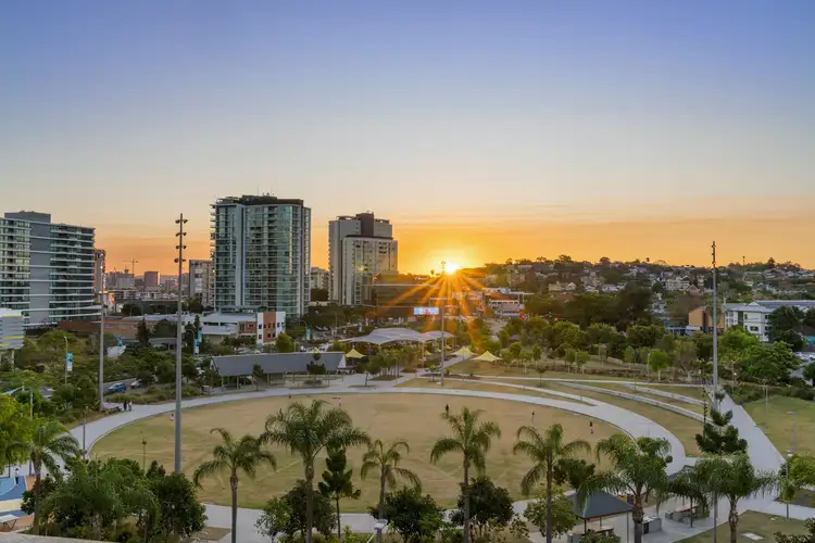 Fifth view of Homely apartment listing, 563/33 Remora Road, Hamilton QLD 4007