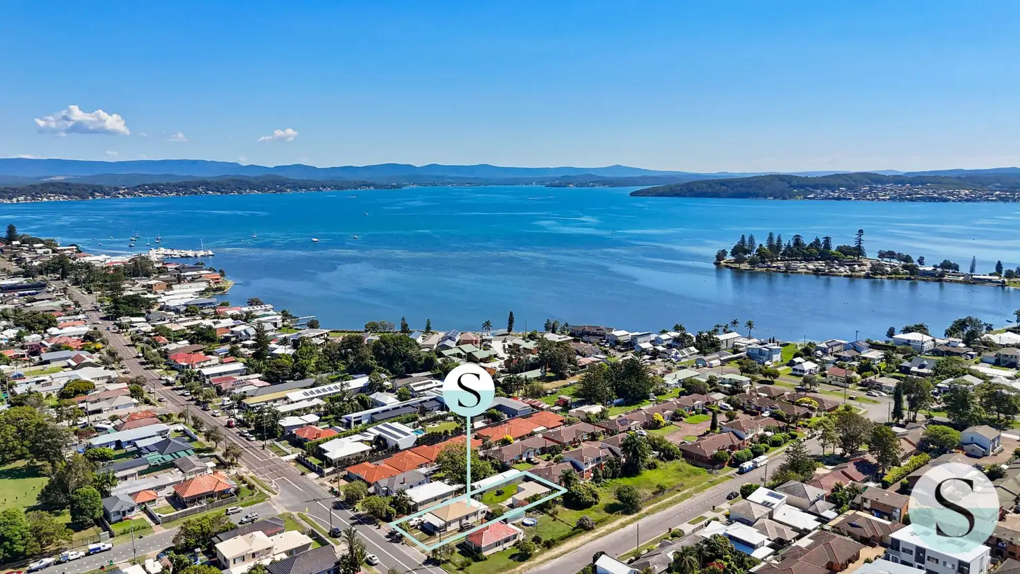 Main view of Homely house listing, 19 Marks Point Road, Marks Point NSW 2280