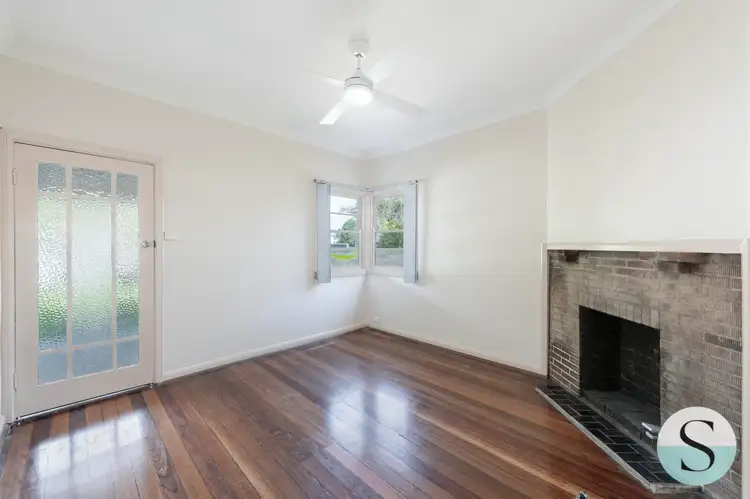 Fourth view of Homely house listing, 19 Marks Point Road, Marks Point NSW 2280