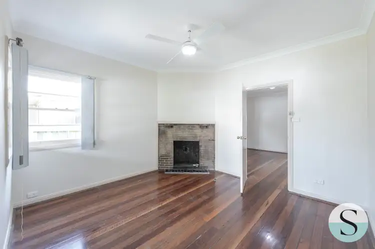 Fifth view of Homely house listing, 19 Marks Point Road, Marks Point NSW 2280
