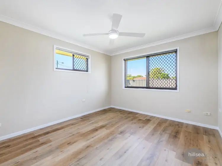 Sixth view of Homely semi-detached listing, 2/219 Central Street, Labrador QLD 4215