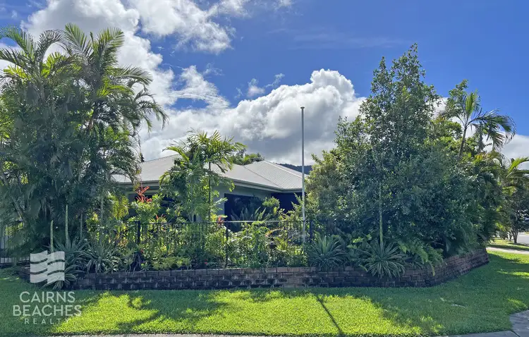 2 Bronte Close, Kewarra Beach QLD 4879