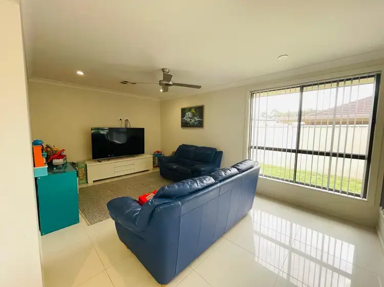 Sixth view of Homely house listing, 11 Redmond Circuit, Cameron Park NSW 2285