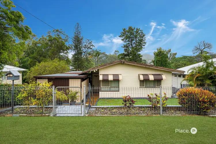 35 Jasper Street, Holland Park QLD 4121