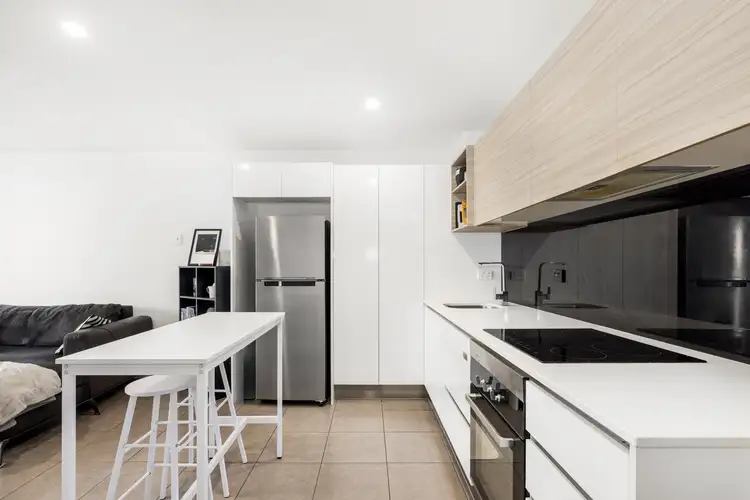 4201/1-7 Waterford Court, Bundall QLD 4217