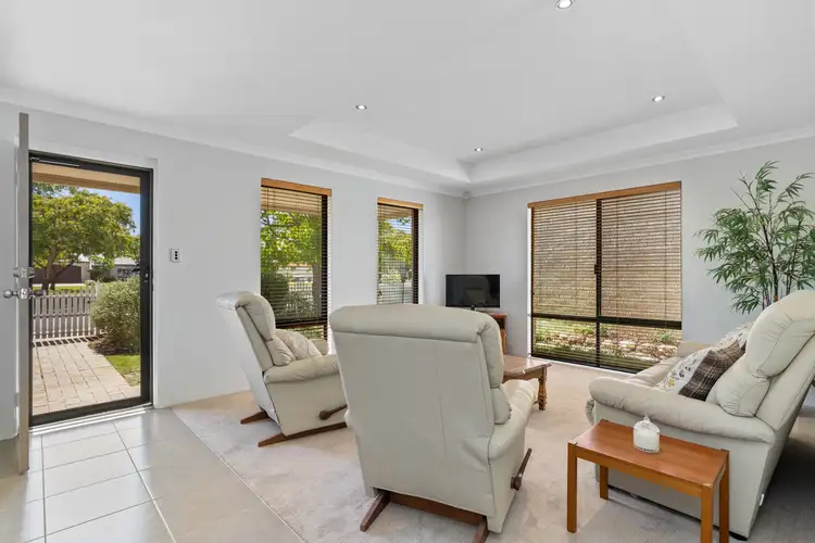 Fifth view of Homely house listing, 7 Chorus Circle, Atwell WA 6164