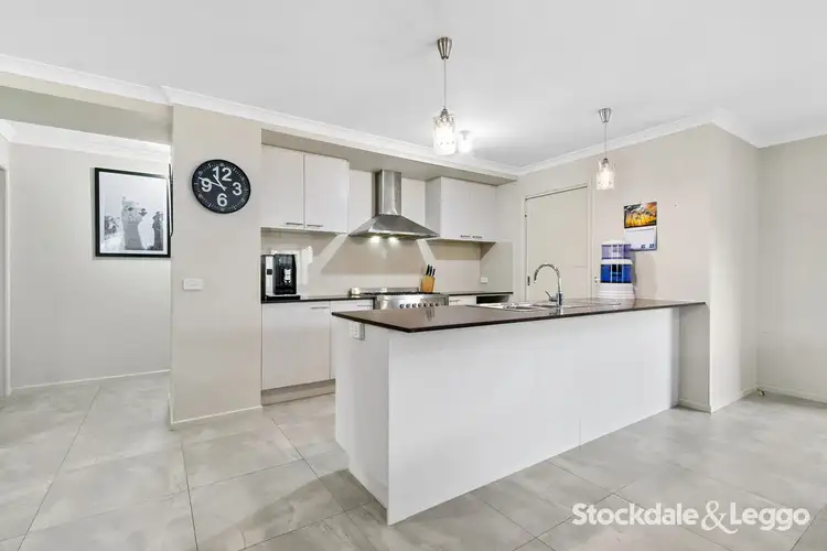 Sixth view of Homely house listing, 8 Brampton Avenue, Morwell VIC 3840