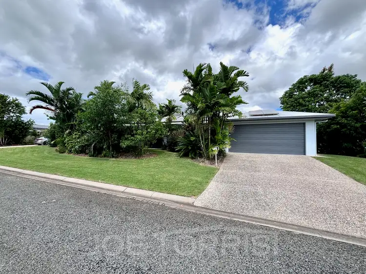 17 Sunbird Parade, Mareeba QLD 4880