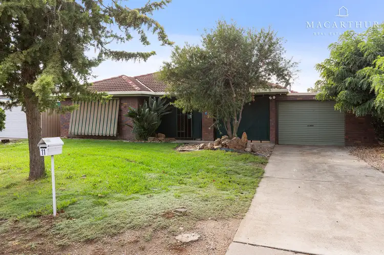 Fourth view of Homely house listing, 11 Pinaroo Drive, Glenfield Park NSW 2650