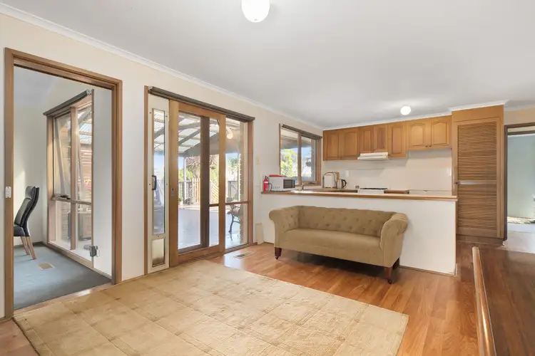 Sixth view of Homely house listing, 5 Kate Court, Langwarrin VIC 3910