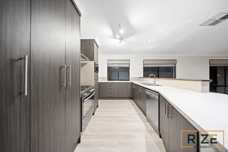 Sixth view of Homely house listing, 10 Kerlin Way, Carramar WA 6031