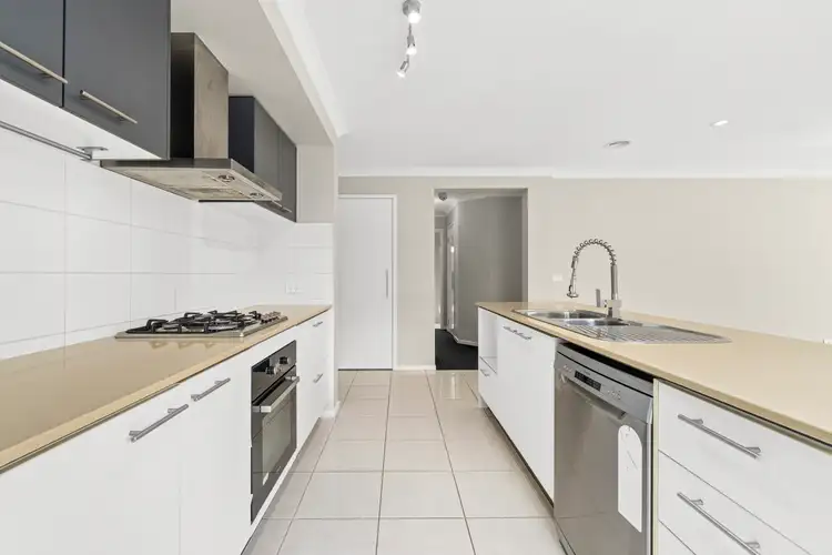 Fourth view of Homely house listing, 3 Page Court, Sale VIC 3850