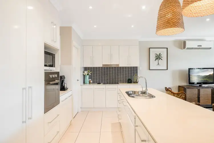 Fifth view of Homely unit listing, 3/245a Mackenzie Street, Centenary Heights QLD 4350