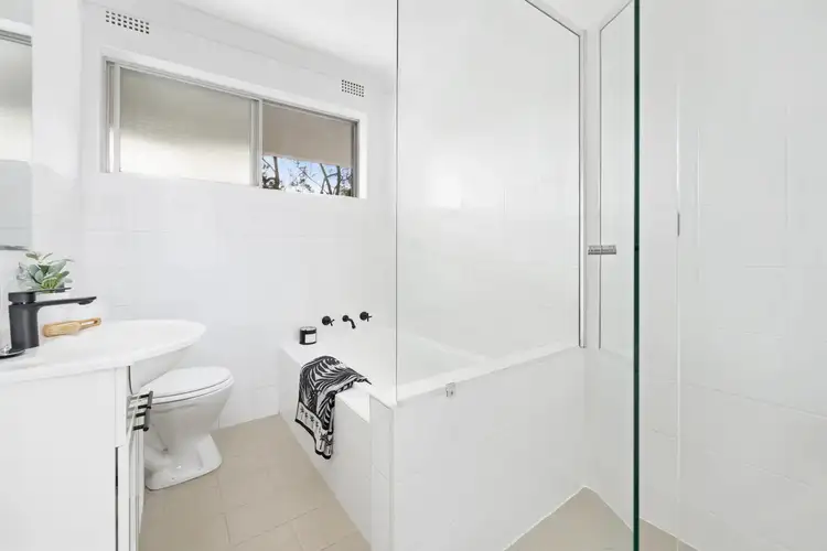 Sixth view of Homely unit listing, 5/4-8 Lismore Avenue, Dee Why NSW 2099