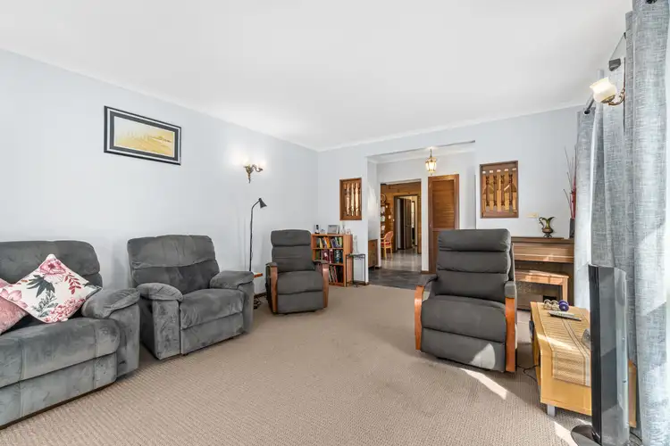 Fifth view of Homely house listing, 10 Araluen Drive, Sale VIC 3850