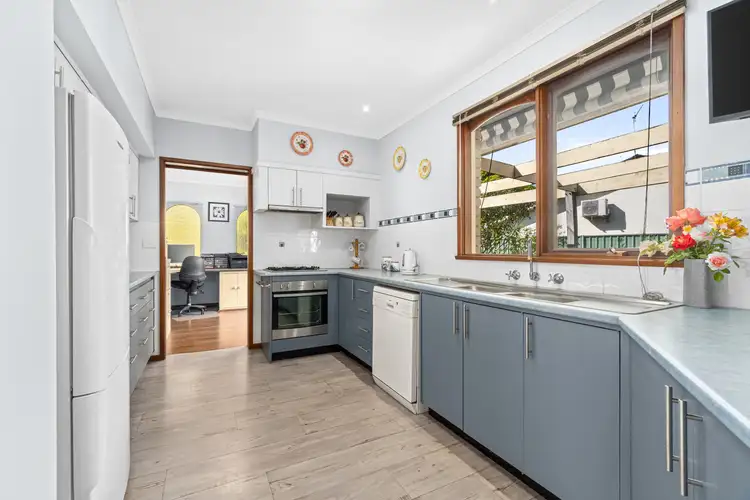 Sixth view of Homely house listing, 10 Araluen Drive, Sale VIC 3850