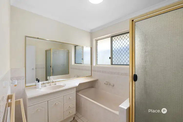 Fifth view of Homely house listing, 14 Yellowstone Place, Parkinson QLD 4115