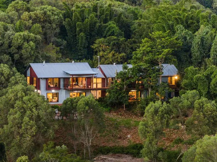 631 Clear Mountain Road, Clear Mountain QLD 4500