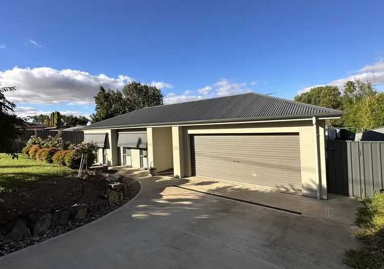 36 West Street, Auburn SA 5451