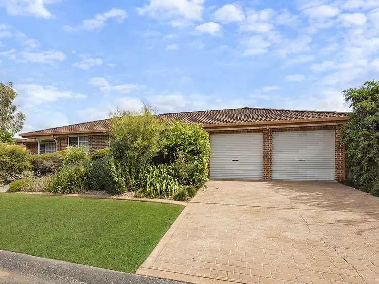 Second view of Homely house listing, 6 Green Close, Mardi NSW 2259