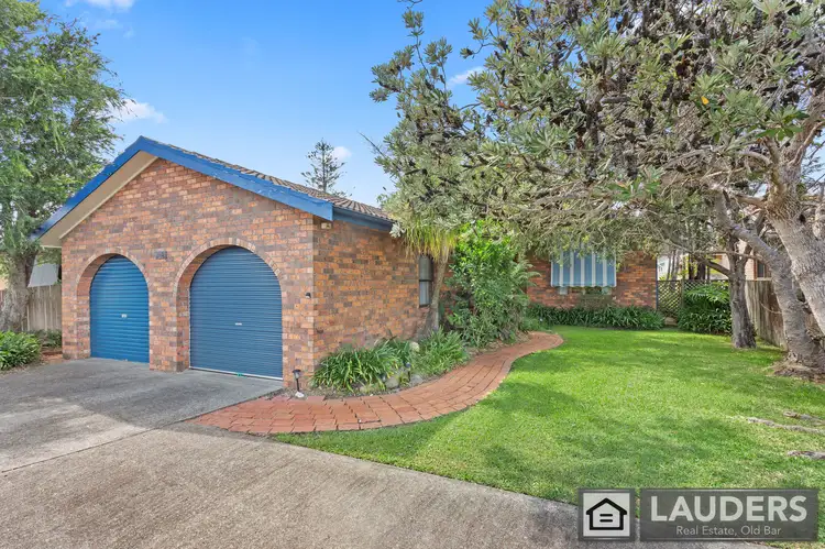 18 Waterman Street, Old Bar NSW 2430