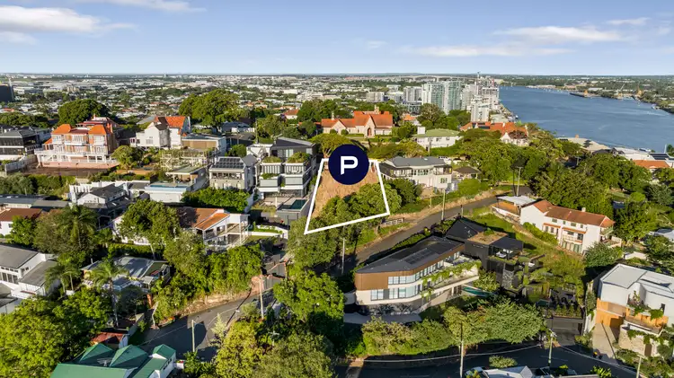 16 Prospect Terrace, Hamilton QLD 4007