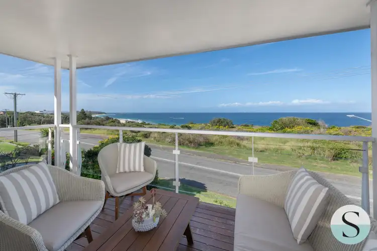 Second view of Homely house listing, 1/152 Caves Beach Road, Caves Beach NSW 2281