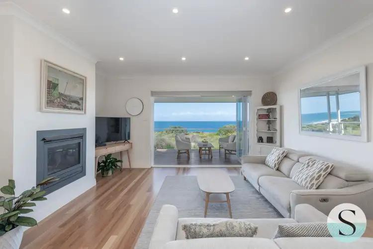 Fourth view of Homely house listing, 1/152 Caves Beach Road, Caves Beach NSW 2281