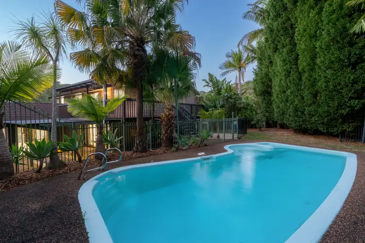 Second view of Homely house listing, 4 Hakea Close, Wyoming NSW 2250