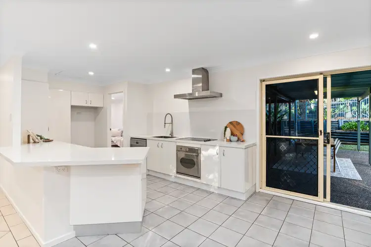 Fourth view of Homely house listing, 4 Hakea Close, Wyoming NSW 2250