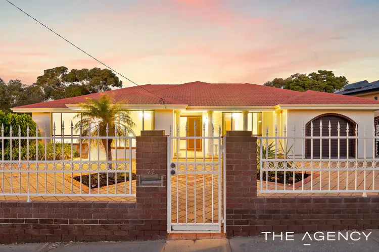 22 Nannine Avenue, White Gum Valley WA 6162